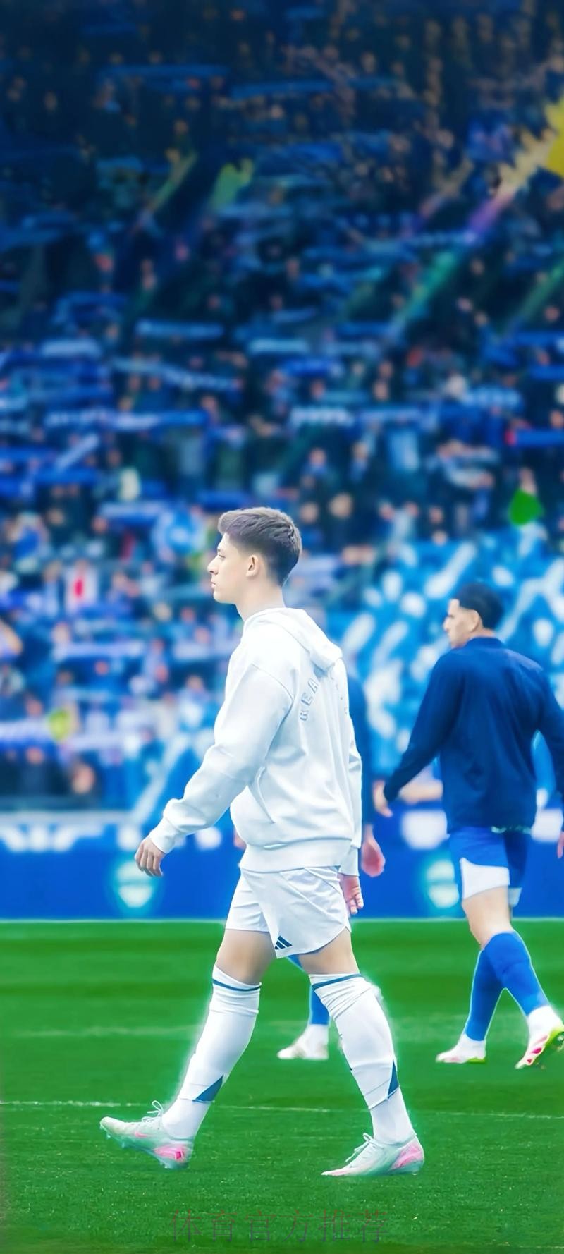 马卡报:姆巴佩周五回到皇马 有望出战本轮西甲 马卡报:姆巴佩周五回到皇马 有望出战本轮西甲